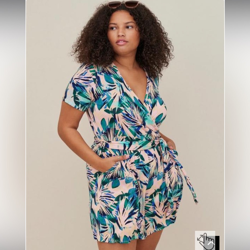 5X Torrid Pink Tropical Print Romper